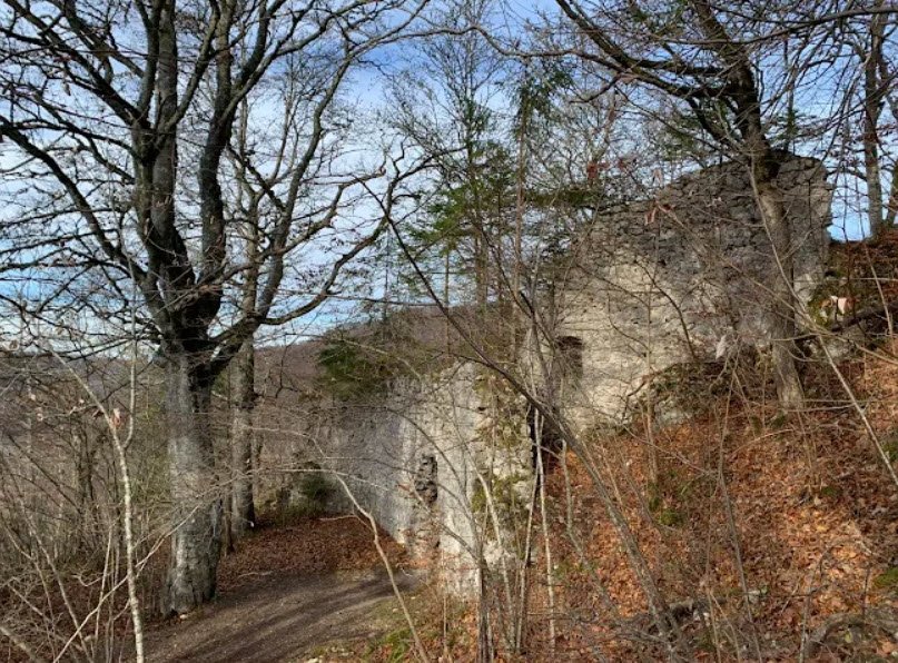 Ruine Monsberg, Germany